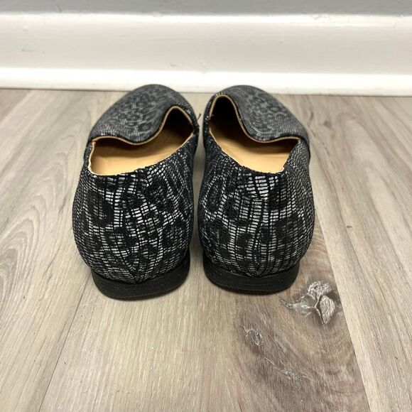 Dansko Flats Women’s 38 Larisa Dak Gray Leopard Animal Print Leather Slip On - Picture 3 of 7